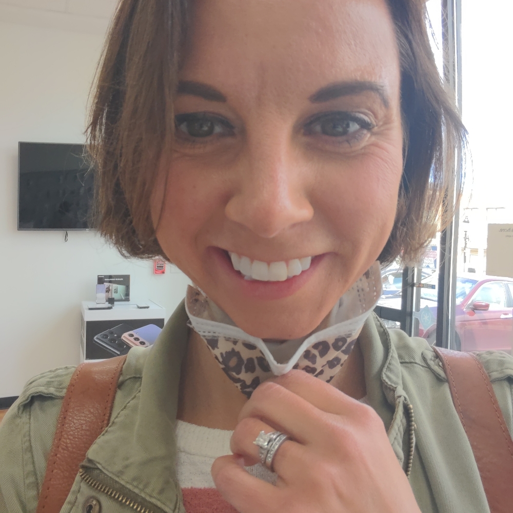 Meet your Posher, Carrie